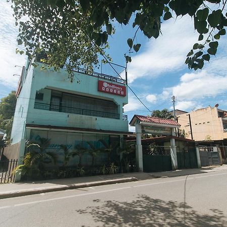 Reddoorz At Maanyag Pension House Mandaue Cebu Stadt Exterior foto