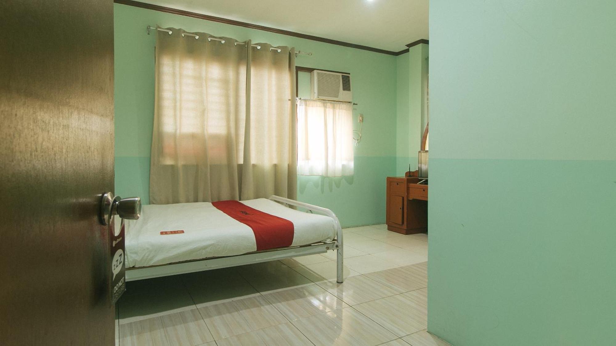 Reddoorz At Maanyag Pension House Mandaue Cebu Stadt Exterior foto